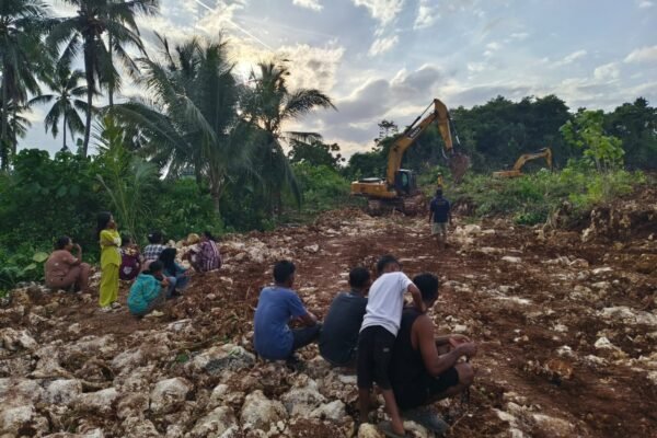 Pembukaan Jalan Penghubung Kepulauan Umbele Capai 23 Persen, Satgas TMMD dan Warga Terus Percepat Pekerjaan
