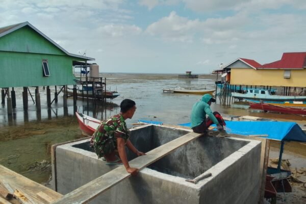 Pekerjaan Manunggal Air Bersih di Desa Umbele Masuki Tahap Plester Bak Penampungan