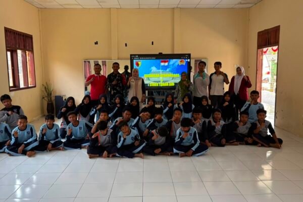 TMMD Ke-129 Dekatkan TNI dengan Pelajar Lewat Sosialisasi Wawasan Kebangsaan