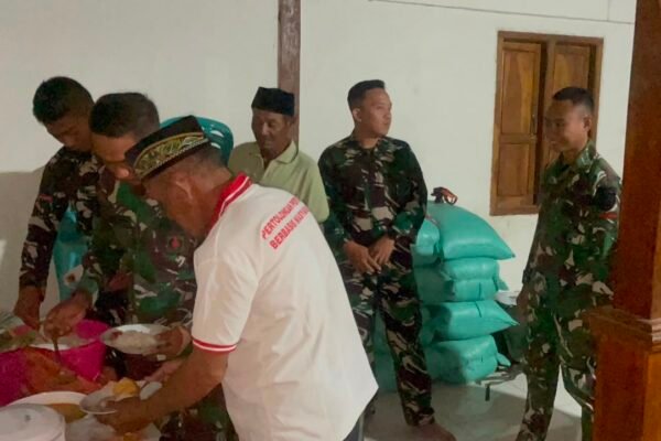 Jamuan Makan Malam Warga untuk Satgas TMMD Kodim 0813/Bojonegoro Cerminkan Kemanunggalan TNI dan Rakyat