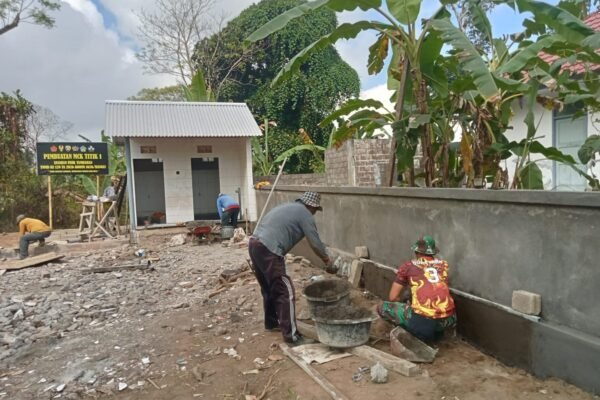 Progres 96 Persen, MCK Fasum TMMD Ke-129 Kodim 1626/Bangli Segera Hadirkan Sanitasi Layak di Sekardadi