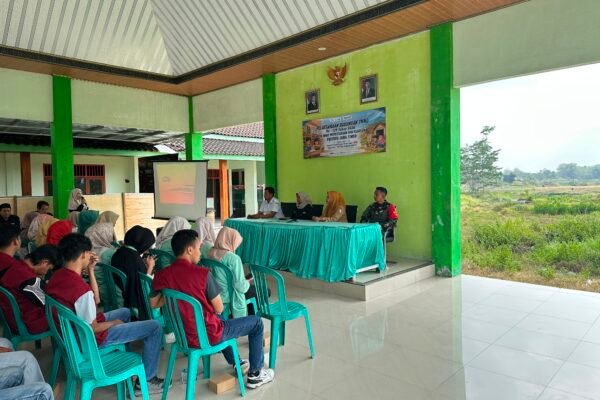 Kegiatan Dinas Perpustakaan dan Kearsipan Jawa Timur Semarakkan Program Nonfisik TMMD Ke-129 Kodim 0813/Bojonegoro