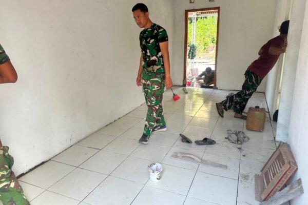 Dari Lantai hingga Kamar Mandi, Rumah Ibu Rodiah Bersiap Jadi Hunian Impian