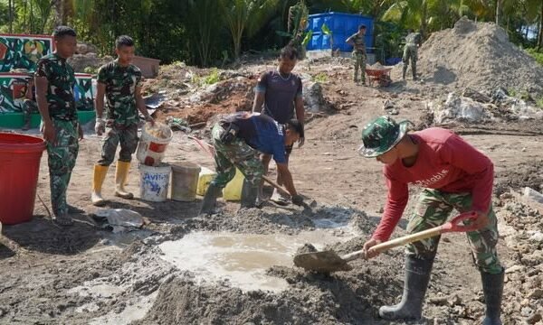 Satgas TMMD Perbaiki Fasilitas Umum Rusak di Kepulauan Umbele