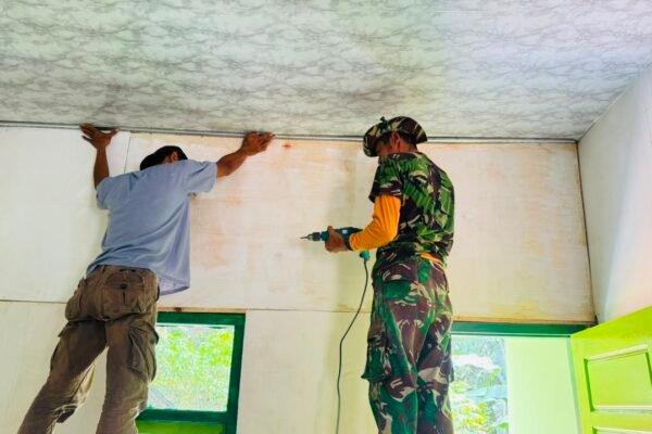 Rumah Bapak Siswanto Makin Nyaman, Satgas TMMD Perkuat Sentuhan Akhir Pembangunan