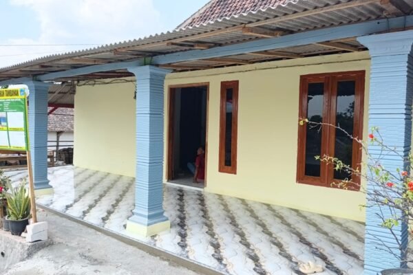 Transformasi Rumah Ibu Lifa: Cermin Dedikasi Satgas TMMD 129 di Lamongan