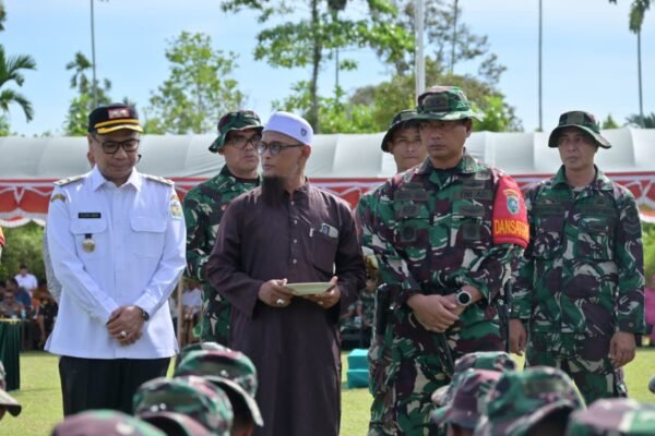 Peusijuek Personel dan Alutsista Awali Pengabdian Satgas TMMD Ke-129 Kodim 0102/Pidie
