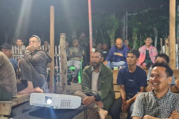 Kodim 0102/Pidie Gelar Nobar Final Piala Dunia 2026, Pererat Kebersamaan Satgas TMMD dan Warga
