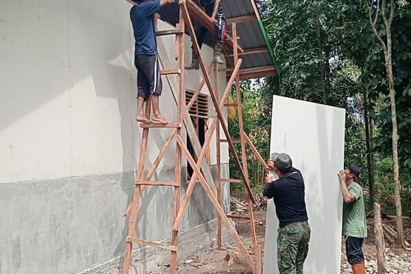Progres RTLH TMMD Ke-129 Kodim 0102/Pidie Capai 60 Persen, Harapan Rabumah Amin Kian Nyata