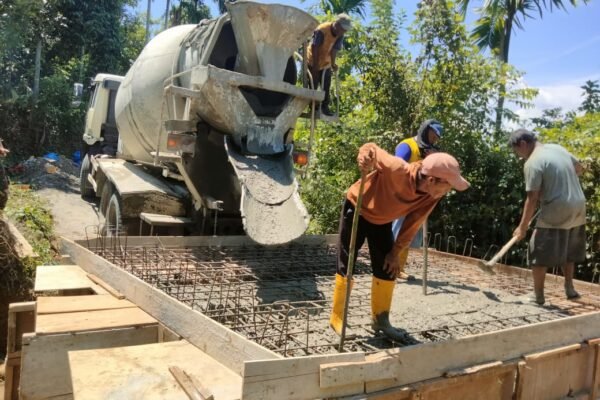 Genjot Infrastruktur Pertanian, Satgas TMMD Ke-129 Kebut Pengecoran Box Culvert Demi Kelancaran Akses Petani