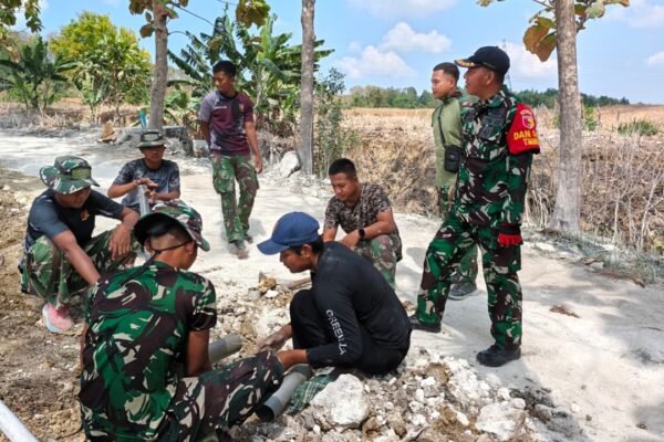 Pastikan Kualitas dan Ketepatan Waktu, Danki Satgas TMMD 129 Pantau Langsung Pembangunan Tandon Air di Dusun Bakon