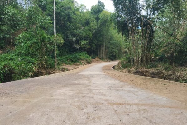 Jalan Rabat Beton 1.766 Meter Rampung, TMMD Ke-129 Buka Akses Ekonomi Warga Sekardadi