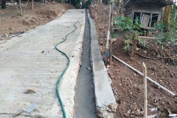 Dari Jalan hingga Air Bersih, TMMD Ke-129 Kodim 0410/KBL Sentuh Kebutuhan Dasar Warga Pinang Jaya