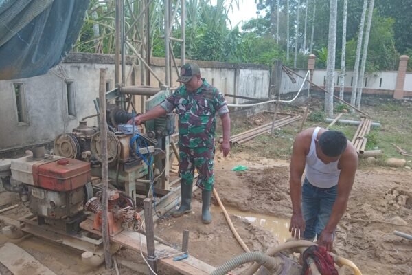Sumur Bor TMMD Ke-129 Terus Diperdalam, Satgas Optimistis Penuhi Kebutuhan Air Bersih Warga dan Masjid