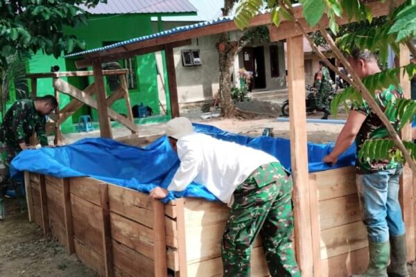 TMMD Ke-129 Kodim 0102/Pidie Bangun Kolam Lele dan Kandang Ayam, Dorong Kemandirian Pangan Warga