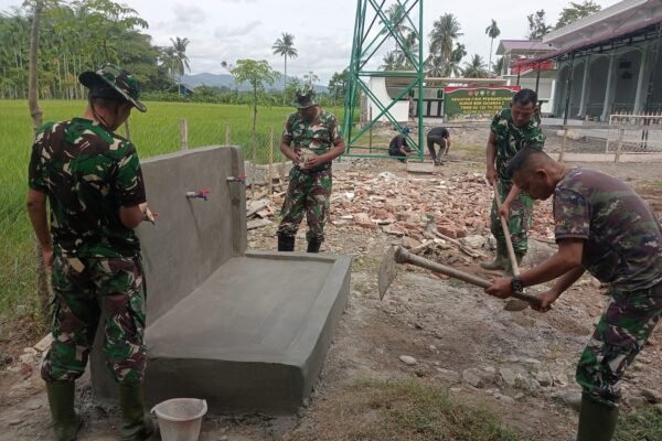 TMMD ke-129 Kodim 0102/Pidie Rampungkan Tempat Wuduk, Lengkapi Fasilitas Sumur Bor dan MCK di Lhok Panah