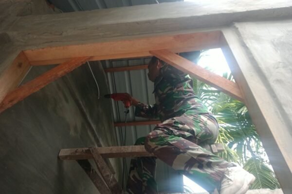Satgas TMMD Ke-129 Kodim 0102/Pidie Rampungkan Instalasi Listrik MCK, Fasilitas Siap Dimanfaatkan Warga