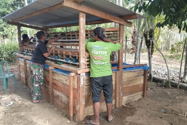 Tak Hanya Bedah Rumah, TMMD ke-129 Bekali Nyak Ubit Sarana Usaha dari Halaman Rumah