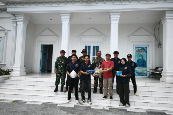 Satgas TMMD Ke-129 Kodim 1404/Pinrang Dukung Kesehatan Masyarakat dengan Alat Olahraga