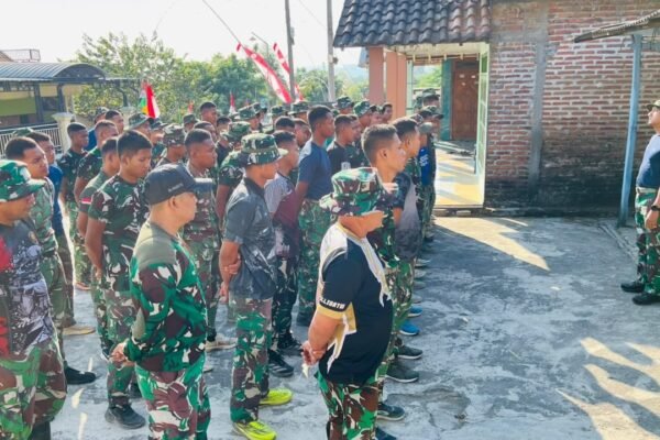 Sehari Jelang Penutupan TMMD 129, Danton Satgas Letda Inf Hasan Pimpin Apel Pagi dan Tekankan Penuntasan Tugas Akhir