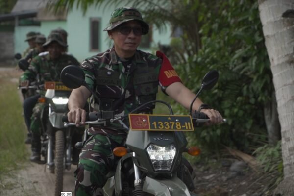 Dari Lapangan ke Masyarakat, Kepemimpinan Letkol Czi Yoga Febrianto Sukses Kawal TMMD Ke-129