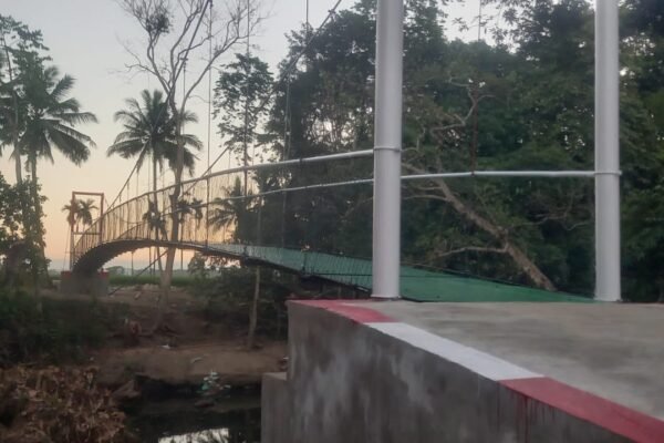 Tuntaskan Pembangunan Jembatan Gantung, Satgas TMMD Ke 129 Hadirkan Akses Aman Bagi Warga Sibulue Dan Bontocani