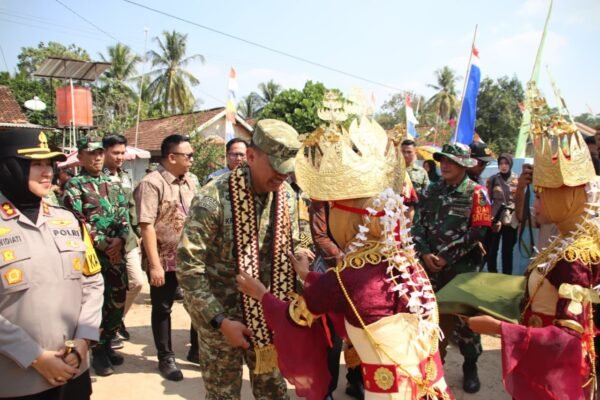Pangdam XXI/RI Rayakan Sukses Penutupan TMMD Ke-129 di Desa Baru Raharja