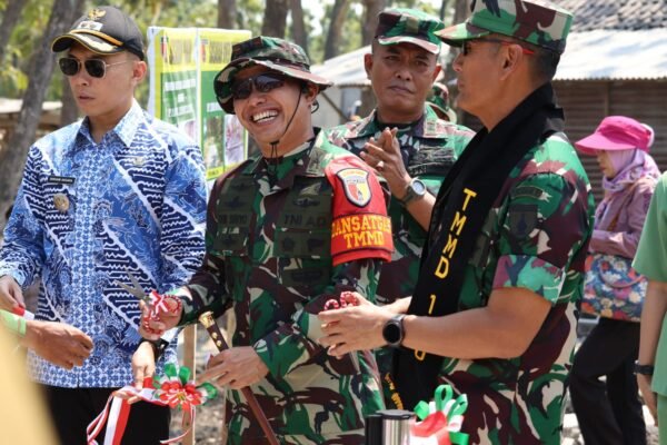 Jalan Cor TMMD 129 Resmi Diperkenalkan, Warga Tlemang Rayakan Kebahagiaan Baru