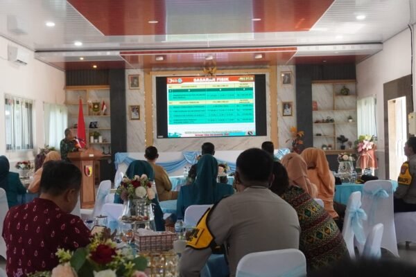 Dansatgas TMMD 129 Ceritakan Kenangan Berharga Bersama Warga Desa Tlemang
