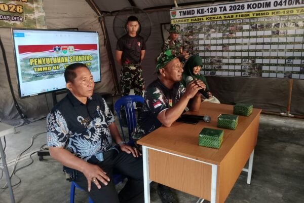 TMMD Ke-129 Kodim 0410/KBL Perkuat Pembangunan SDM, Satgas Berikan Penyuluhan Pencegahan Stunting kepada Warga Pinang Jaya