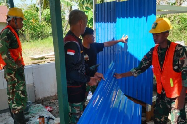 Pembangunan MCK di Desa Bandar Raya: Kerja Sama Satgas TMMD dan Warga Meningkatkan Sanitasi