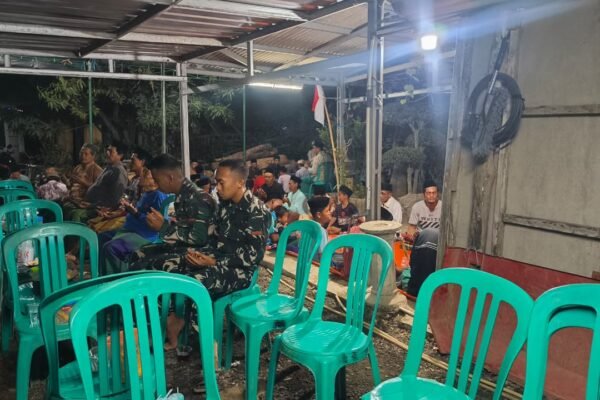 Keterlibatan TNI dalam Momen Duka Warga Desa Luwung Kencana