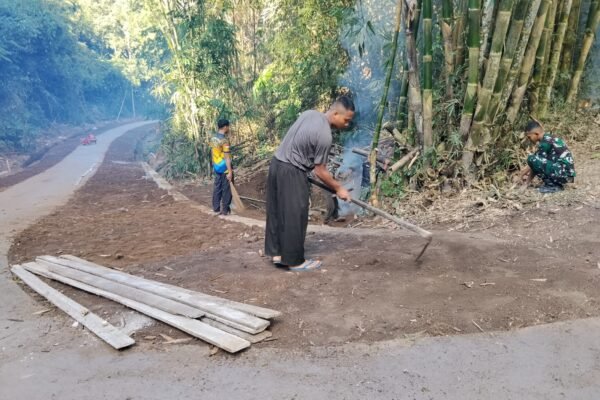 Budaya Merawat Hasil Pembangunan Mulai Dibangun Melalui TMMD Ke-129 di Desa Sekardadi