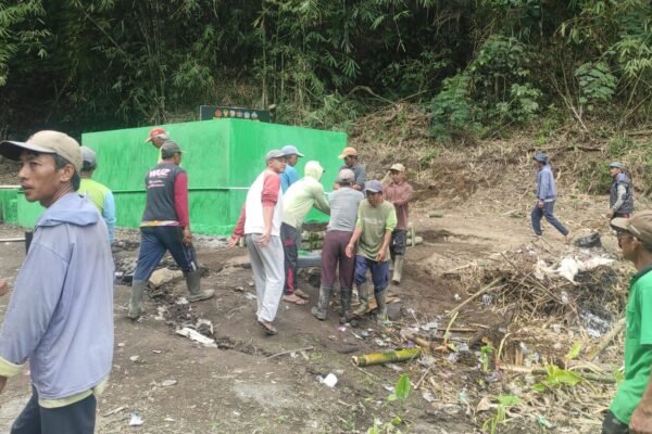 Revitalisasi Air Bersih TMMD Permudah Aktivitas Harian Warga Desa Sekardadi