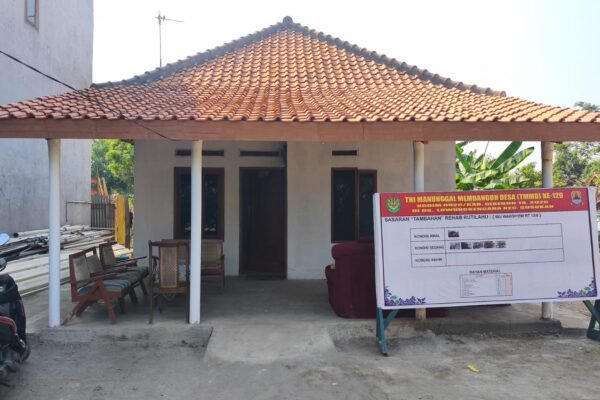 Rumah Ibu Warsiyem Selesai Direhabilitasi, TMMD ke-129 Cirebon Capai Target Kedua