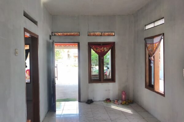 Rehabilitasi Rumah Ibu Warsiyem Sukses Berkat Kerjasama dalam Program TMMD ke-129