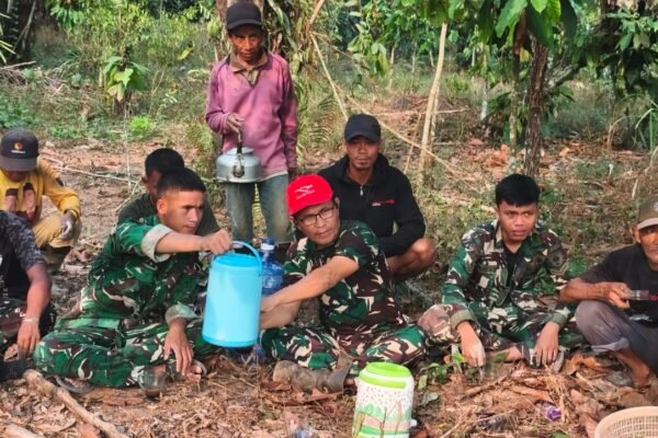 Keterikatan TNI dan Masyarakat Terwujud Dalam Kerja Bersama TMMD Reguler Ke-130