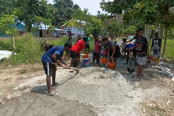 Keterlibatan Mama Papua dalam TMMD Memperkuat Hubungan TNI dengan Warga