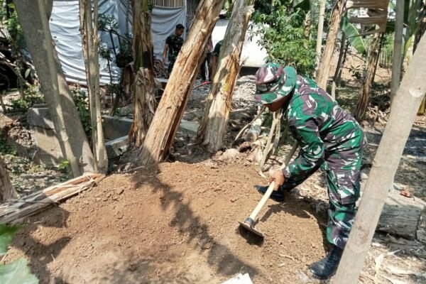 Mulai dari Pondasi Baru, Satgas TMMD Bantu Suparlan Wujudkan Rumah Impian