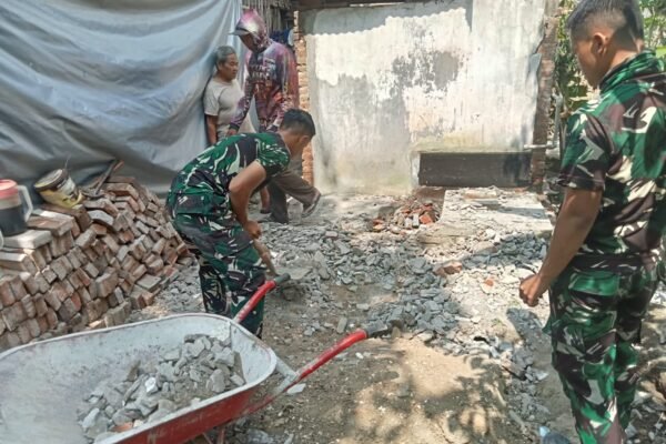 Fasilitas Sanitasi Diciptakan Bersama Pembangunan Rumah Suparlan di Tulungagung