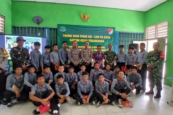 Pembinaan Keselamatan Lalu Lintas untuk Pelajar Melalui TMMD di Tigaraksa