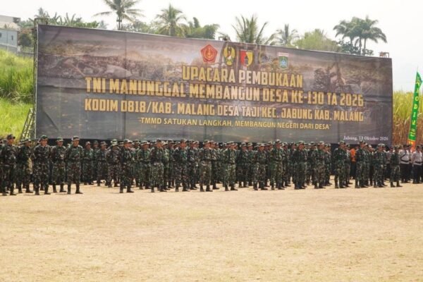 Sinergi TNI-Polri dan Masyarakat Warnai Pembukaan TMMD di Malang