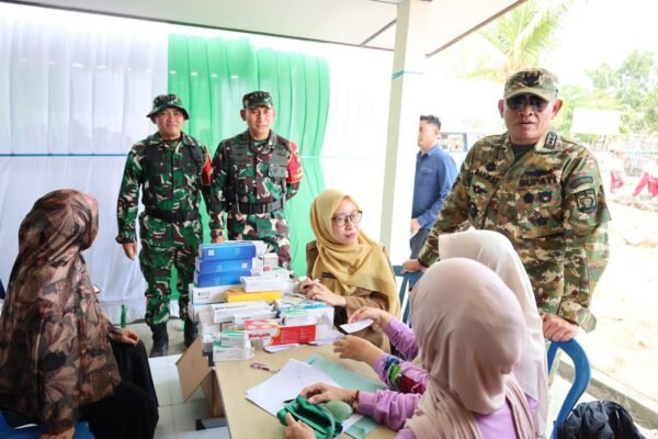 Kegiatan Sosial dan Bazar Ramaikan Peluncuran TMMD Ke-130 di Tanah Laut